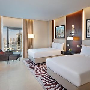 Deluxe Two-Bedroom Suite Balcony